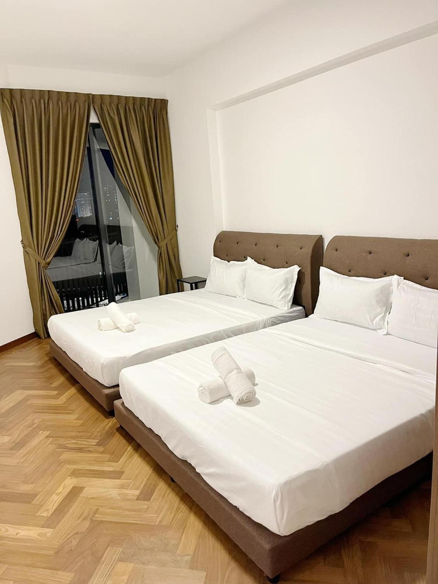 The Landmark Comfort Relax Spacious Sea View By Iz Tanjung Tokong Exterior photo