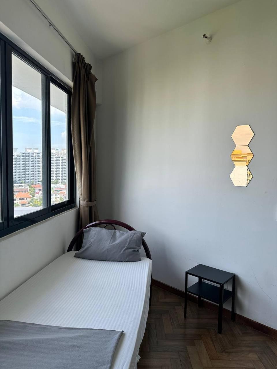 The Landmark Comfort Relax Spacious Sea View By Iz Tanjung Tokong Exterior photo