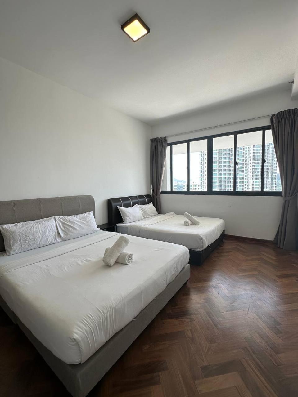 The Landmark Comfort Relax Spacious Sea View By Iz Tanjung Tokong Exterior photo